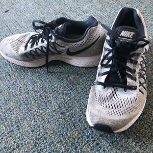 Nike Shoes - Used nike sneakers! Nike Shoes - Used nike sneakers!